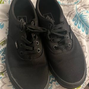 All black Vans